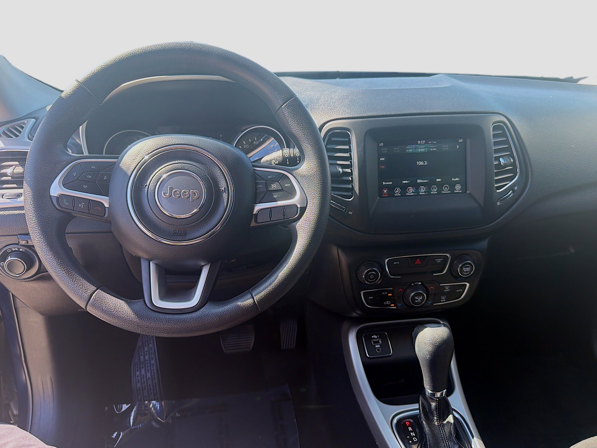 Used 2019 Jeep Compass Sport FWD image 10