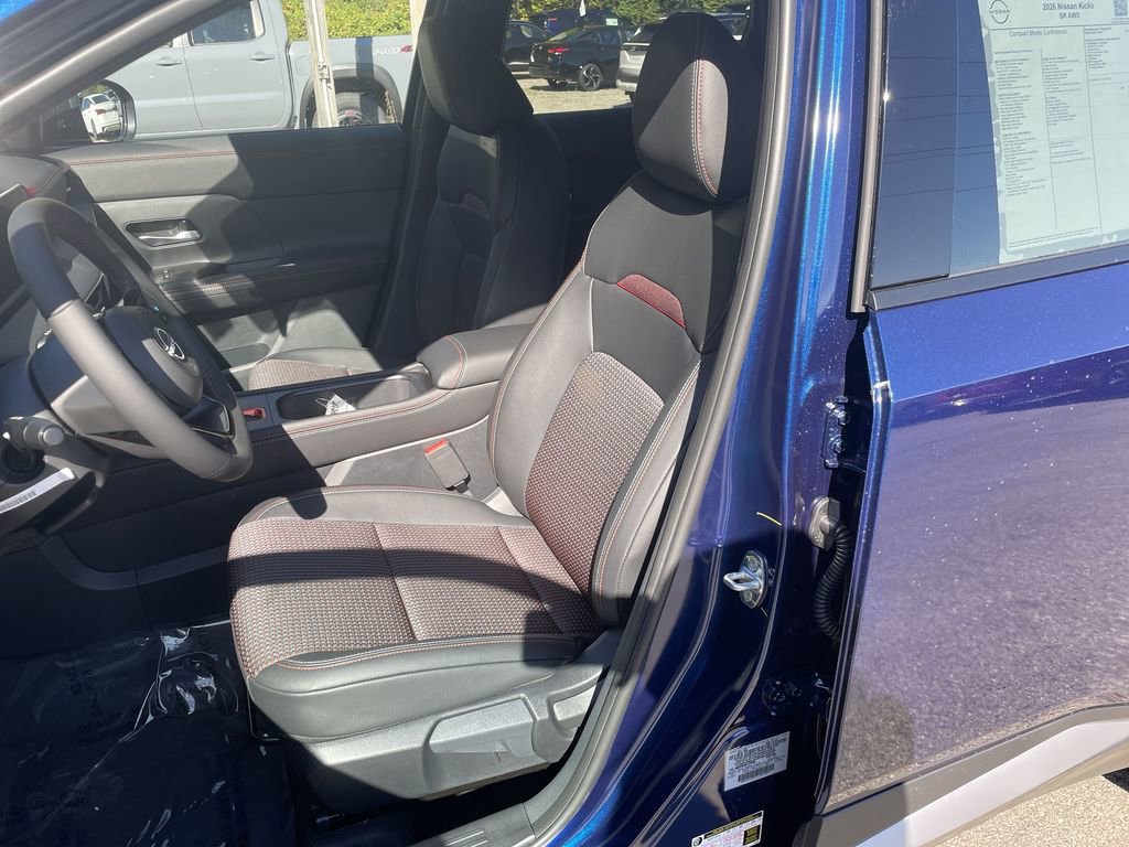New 2026 Nissan Kicks SR w/ Cold Weather Package AWD/4WD image 20