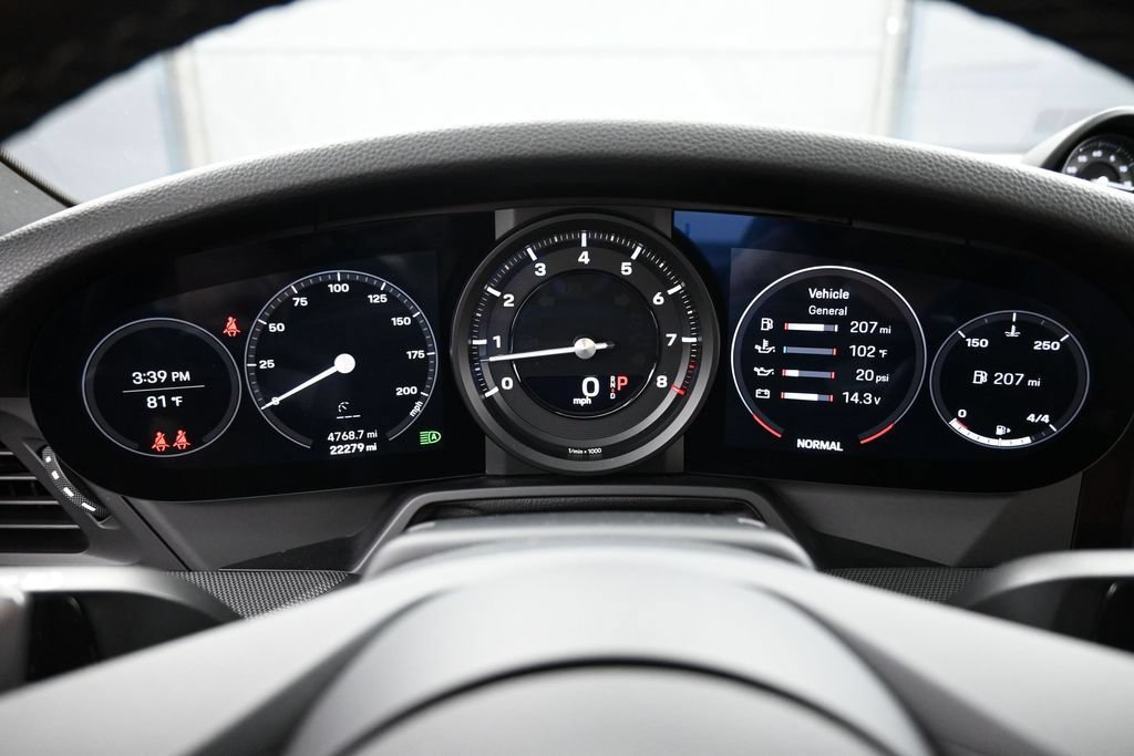 Certified 2022 Porsche 911 Carrera RWD image 18