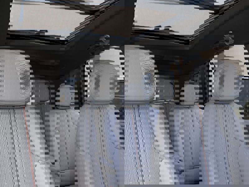 New 2026 Cadillac Vistiq Luxury image 60