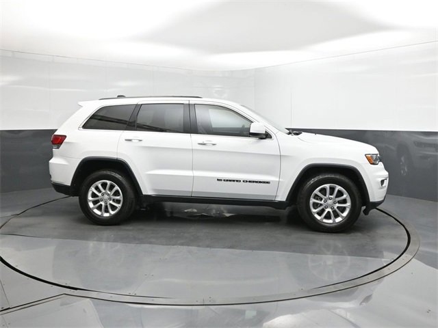 Used 2022 Jeep Grand Cherokee Laredo X image 26