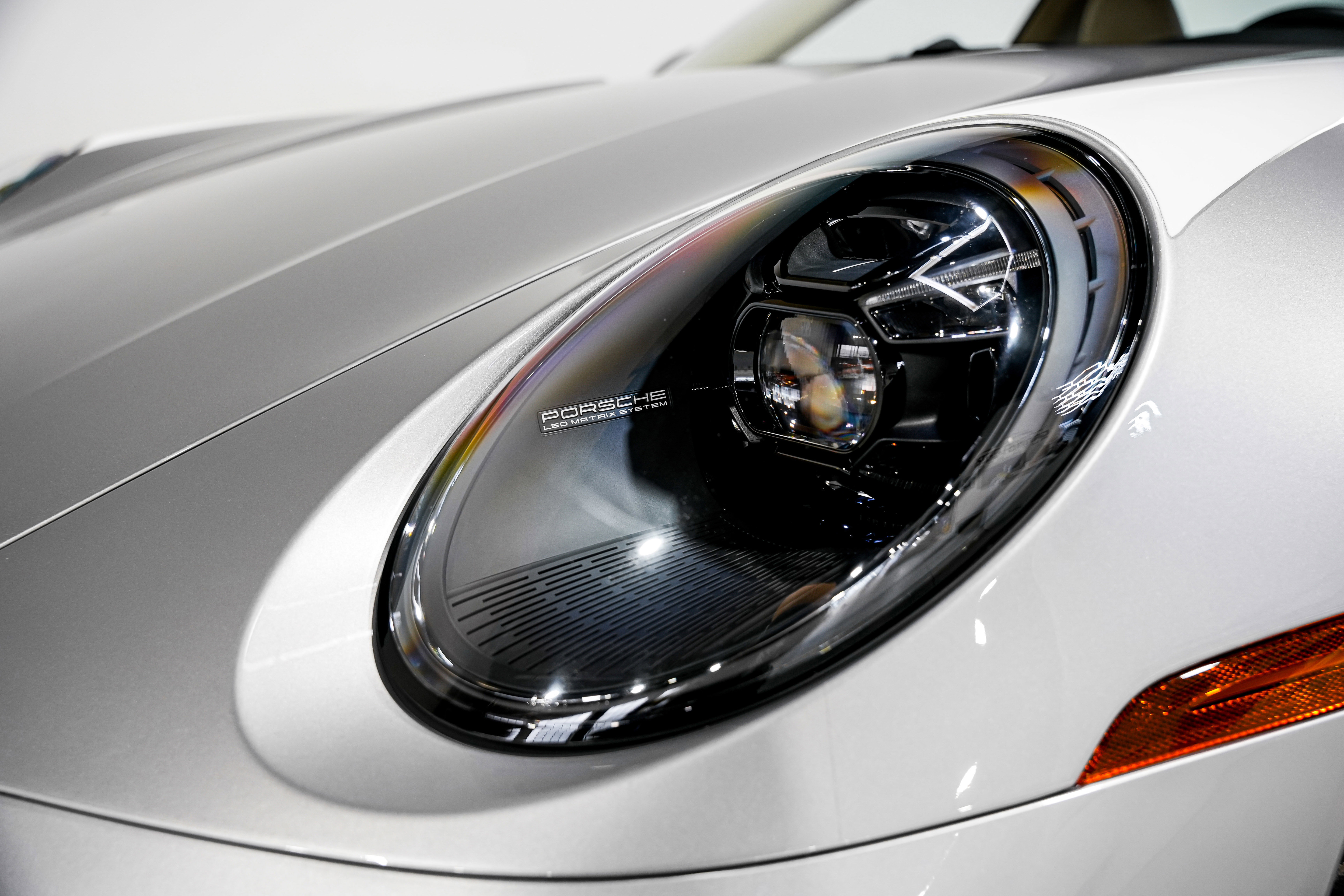 Used 2021 Porsche 911 Targa 4S Heritage Design image 43