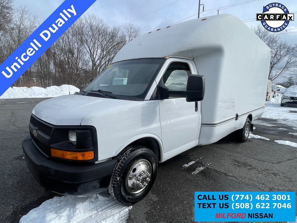 Used 2015 Chevrolet Express 3500 Extended w/ Smoker's Package image 1