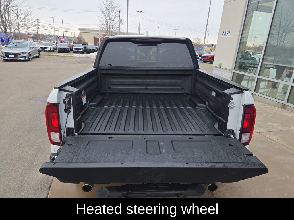 Certified 2025 Honda Ridgeline Black Edition image 25