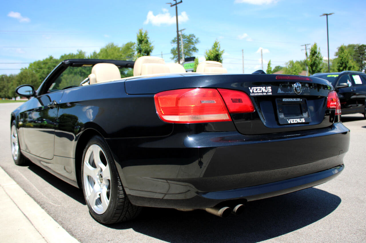 Used 2007 BMW 328i Convertible image 4