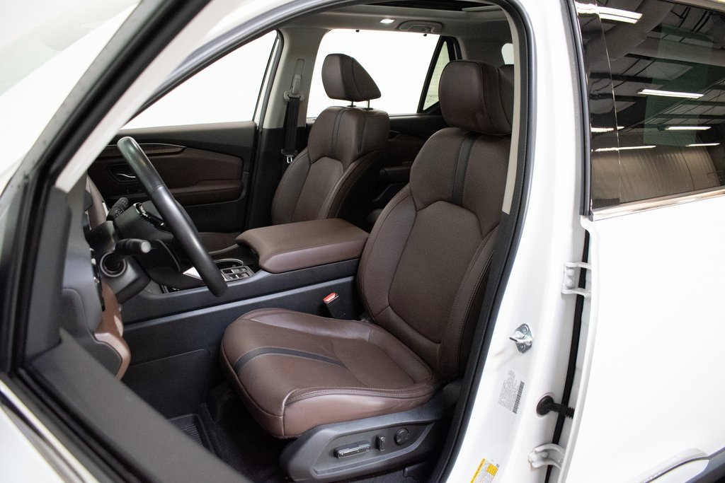 Used 2023 Honda Pilot Elite image 21