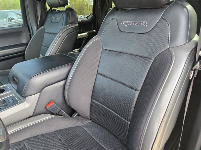 Used 2020 Ford F150 Raptor w/ Equipment Group 802A Luxury AWD/4WD image 16