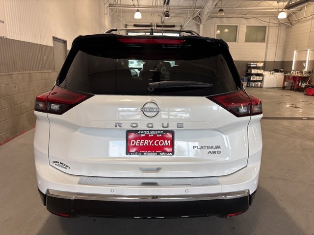 New 2026 Nissan Rogue Platinum image 5