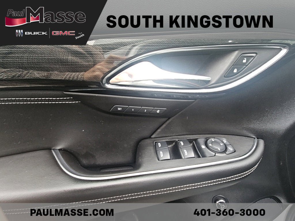 Used 2023 Buick Envision Essence w/ Technology Package I AWD/4WD image 9