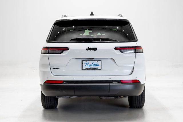 Certified 2024 Jeep Grand Cherokee L Laredo image 32