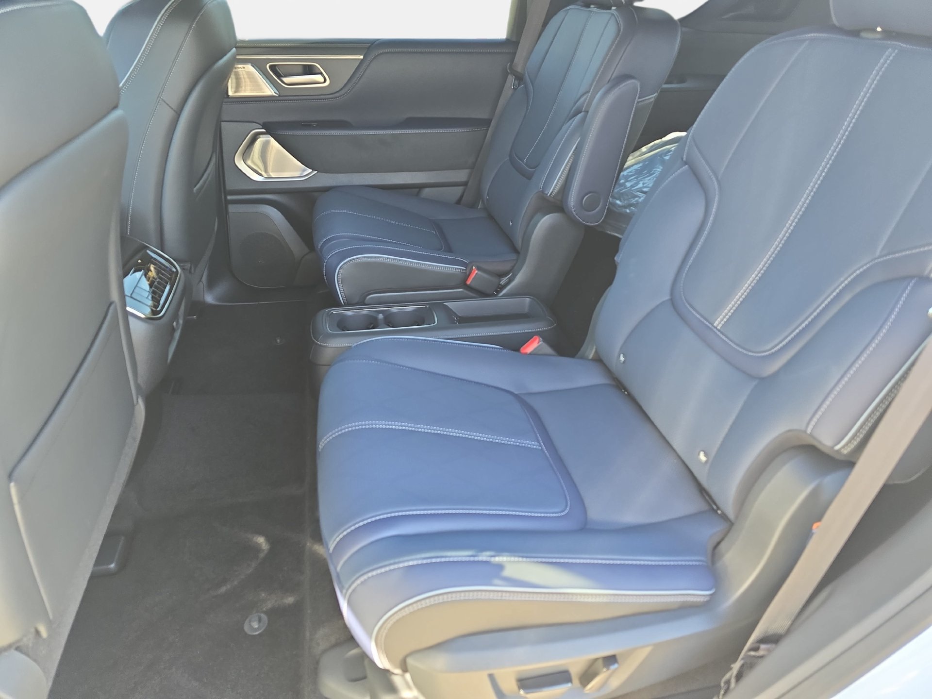 New 2026 INFINITI QX80 4WD image 14