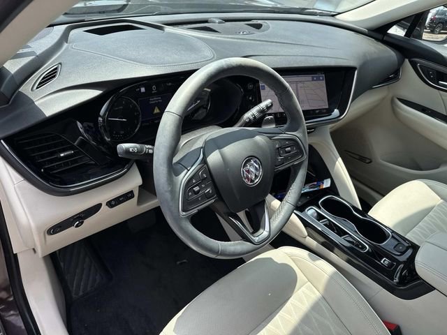 Used 2021 Buick Envision Avenir w/ Technology Package II FWD image 24