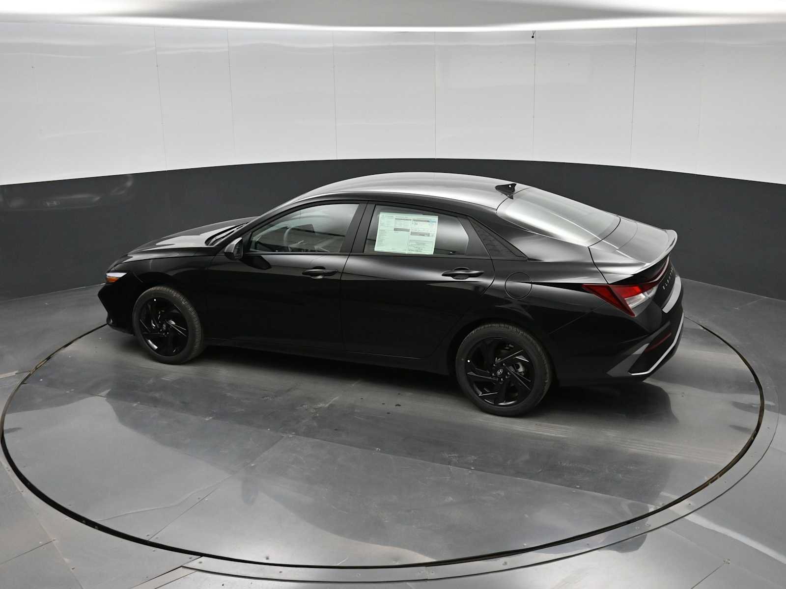 New 2026 Hyundai Elantra Sport FWD image 28