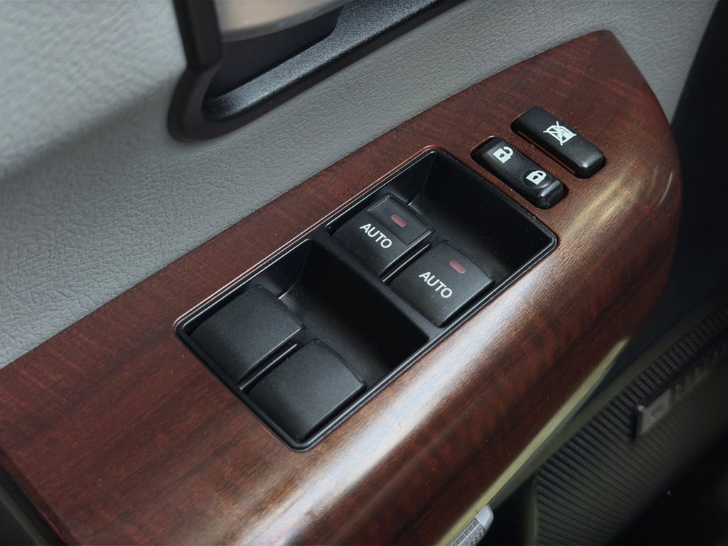 Used 2012 Toyota Sequoia Platinum RWD image 20