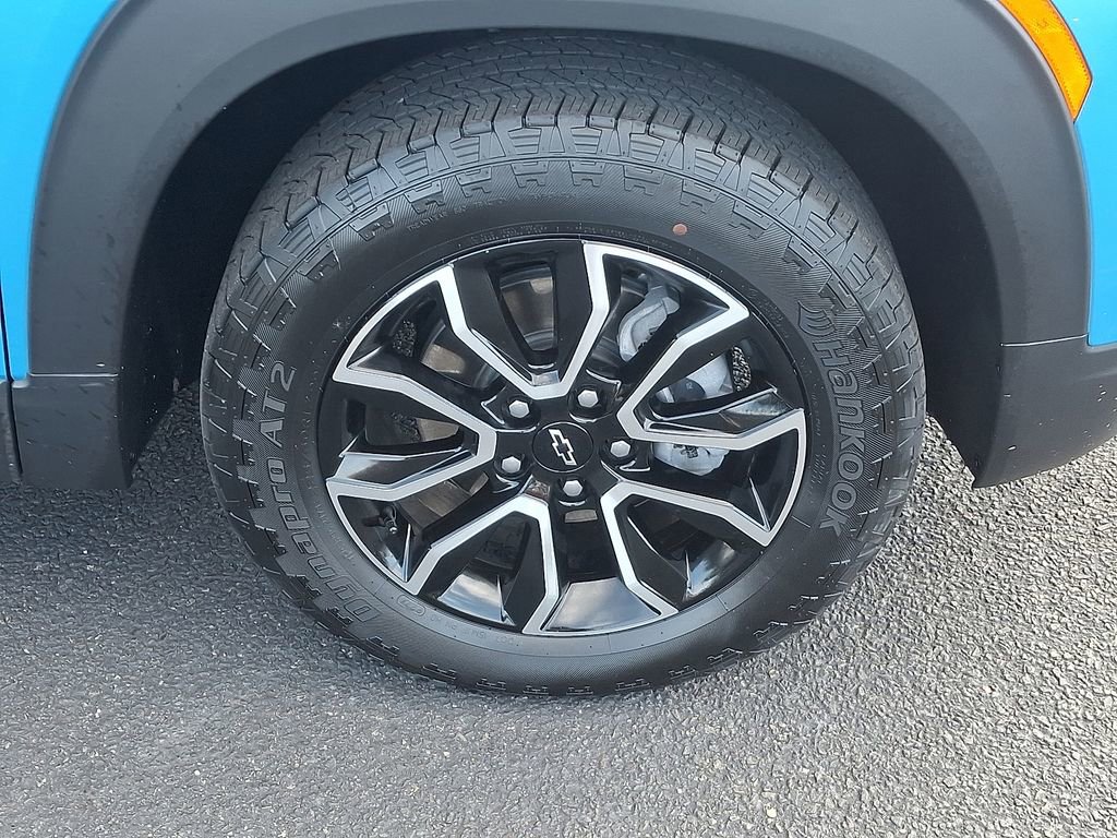 Used 2025 Chevrolet TrailBlazer ACTIV w/ Convenience Package image 8