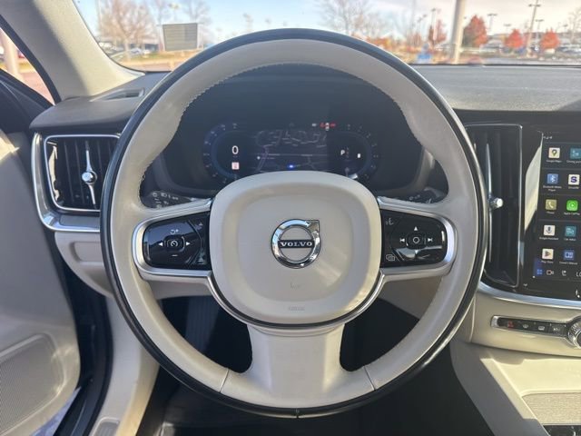 Used 2024 Volvo S60 B5 Plus image 25