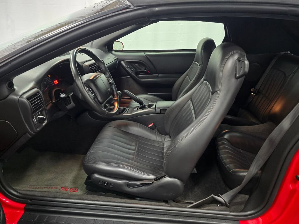 Used 2002 Chevrolet Camaro Z28 w/ SS Performance/Appearance Pkg RWD image 75