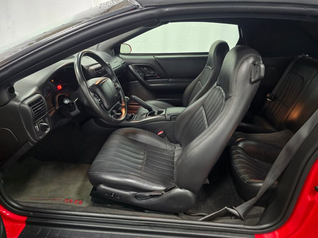 Used 2002 Chevrolet Camaro Z28 w/ SS Performance/Appearance Pkg image 75