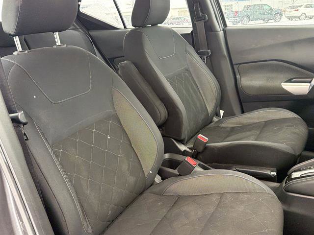 Used 2019 Nissan Kicks SV image 23
