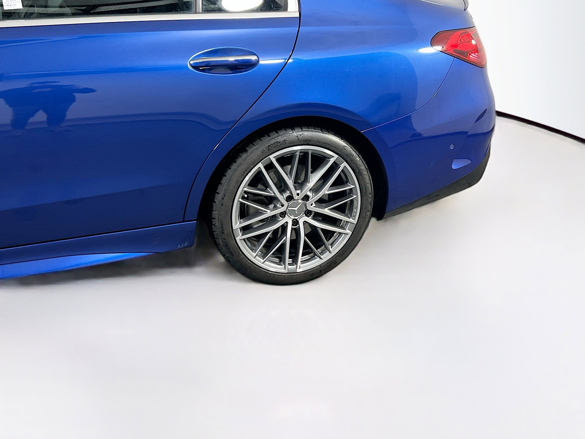 Used 2023 Mercedes-Benz C 43 AMG 4MATIC Sedan image 31