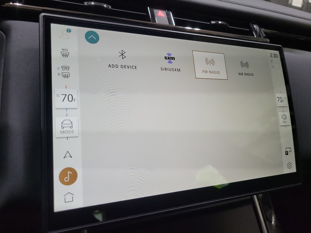 Used 2026 Land Rover Range Rover Velar Dynamic SE AWD/4WD image 32
