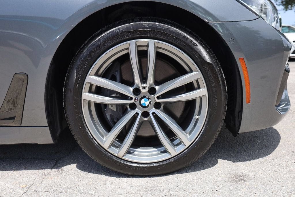 Used 2016 BMW 750i xDrive AWD/4WD image 10