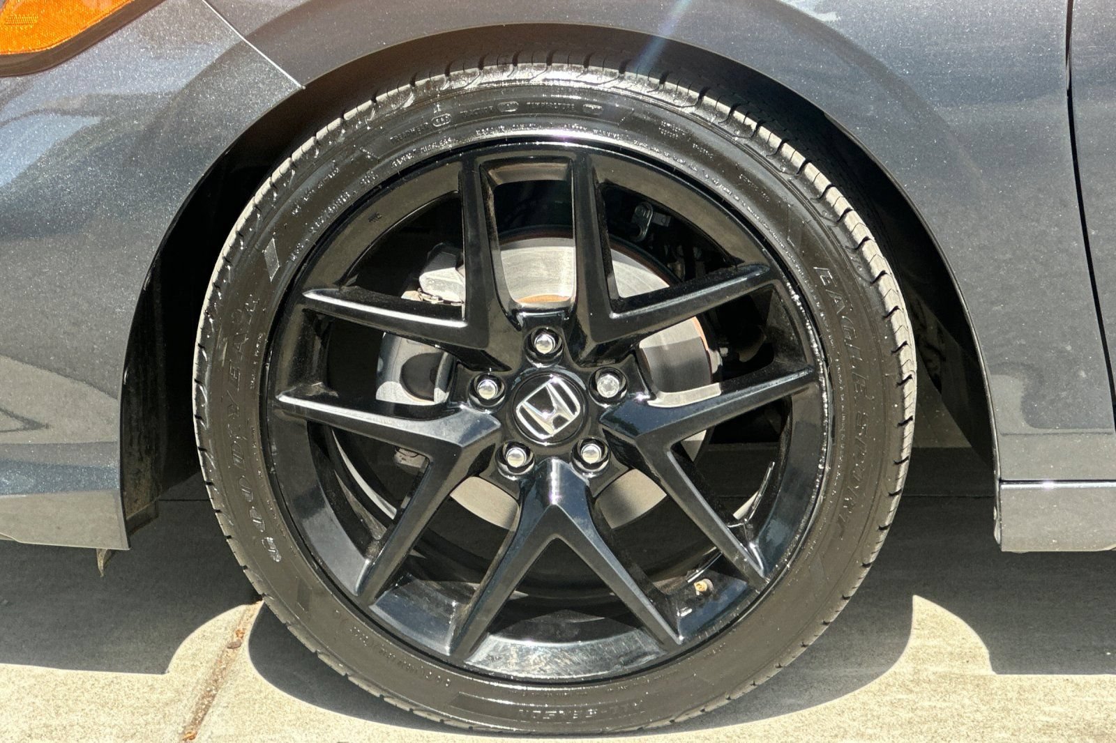 Certified 2025 Honda Civic Sport image 24