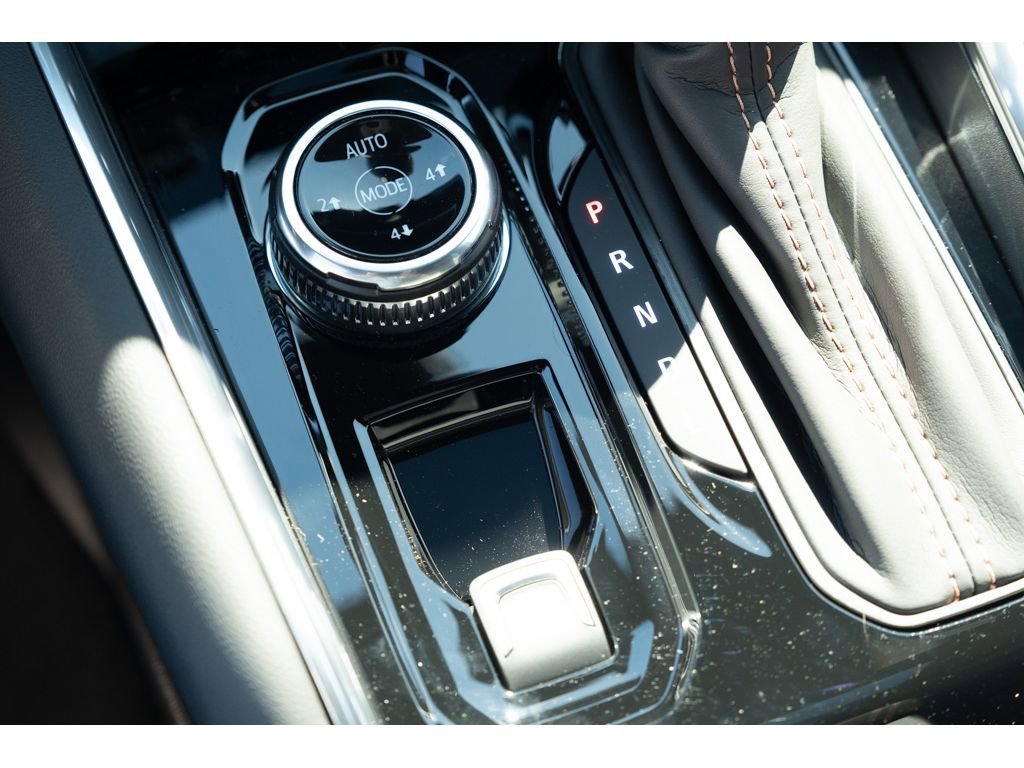 New 2026 GMC Canyon AT4 w/ Technology Plus Package image 24