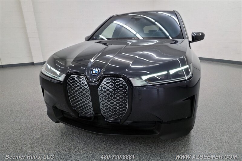 Used 2023 BMW iX xDrive50 w/ Convenience Package AWD/4WD image 1