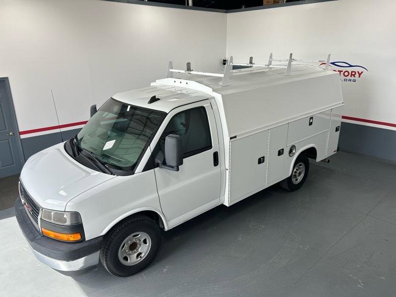 Used 2020 GMC Savana 3500 w/ Power Convenience Package RWD image 17