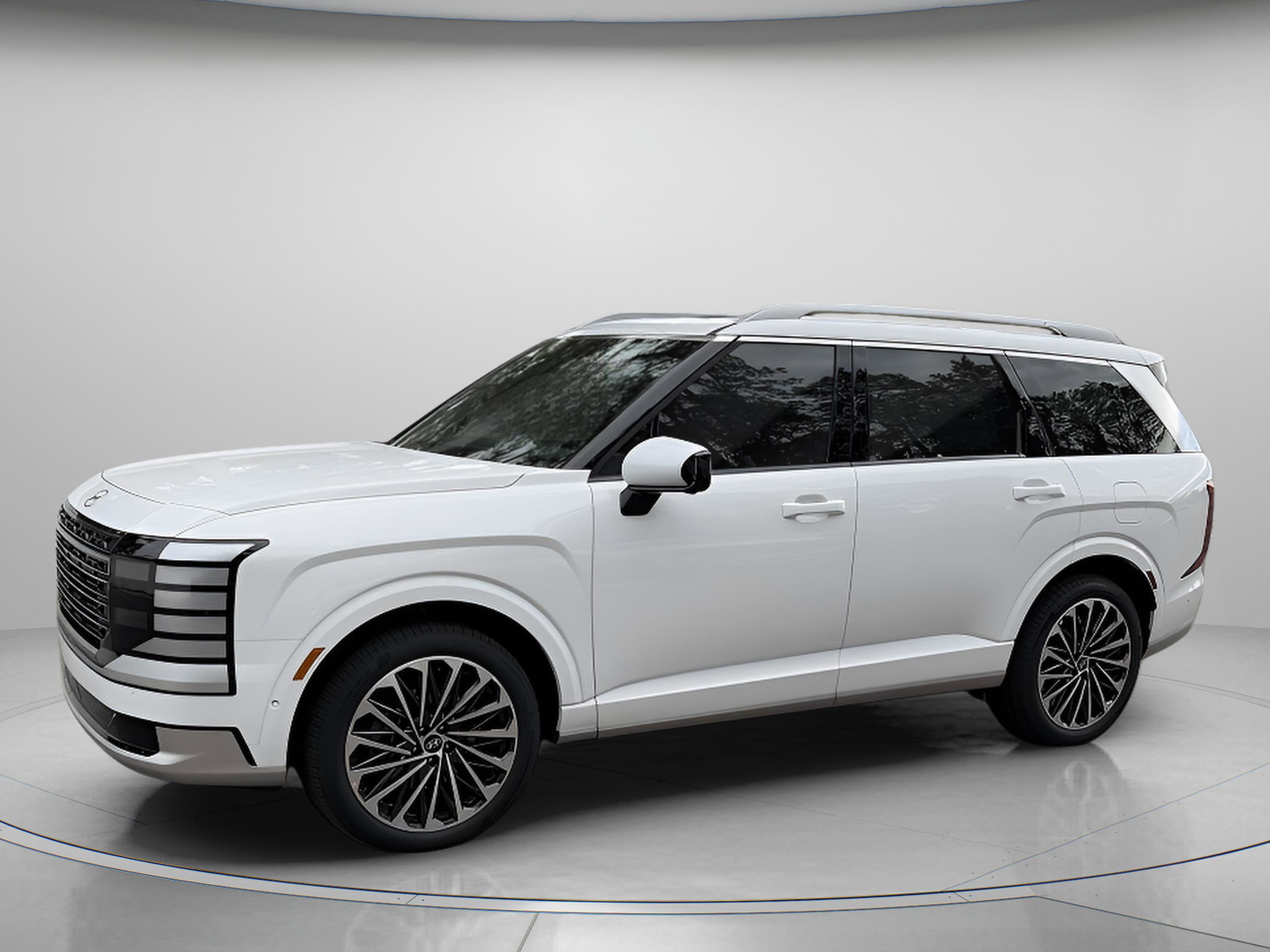 New 2026 Hyundai Palisade FWD Hybrid image 2