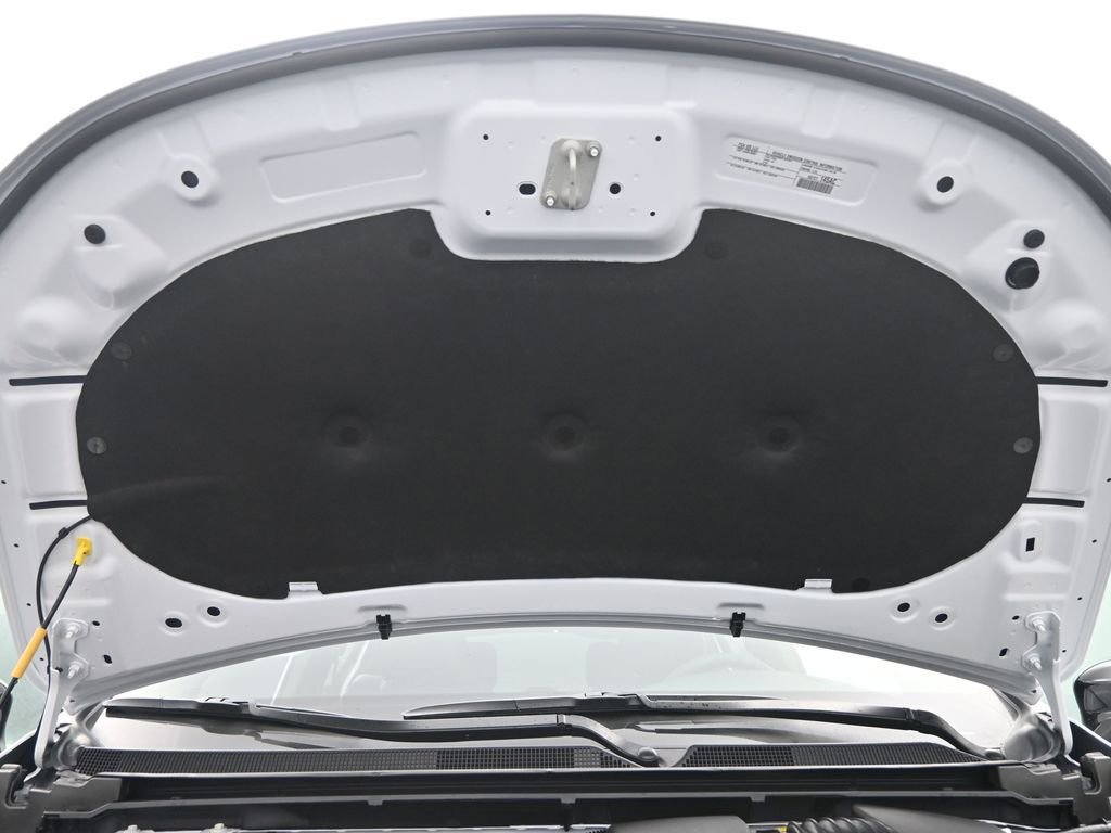 New 2026 Chrysler Voyager LX FWD image 21