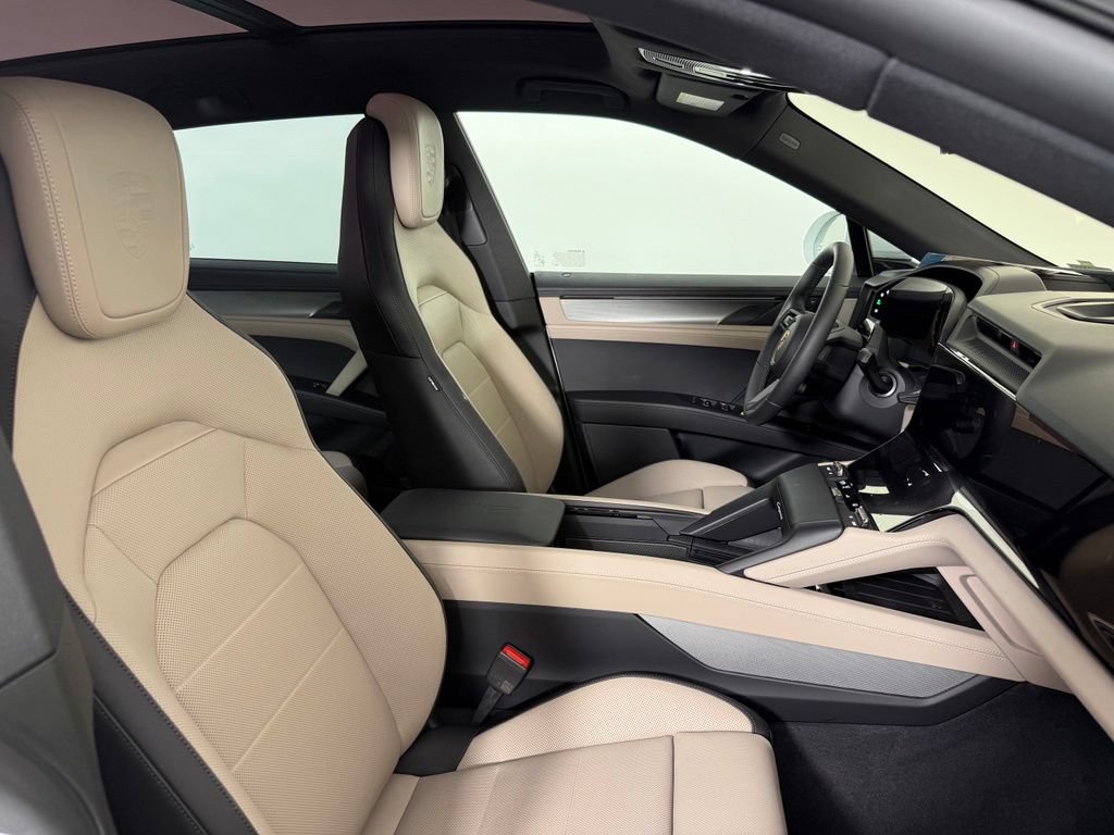 New 2026 Porsche Cayenne Electric AWD/4WD image 15