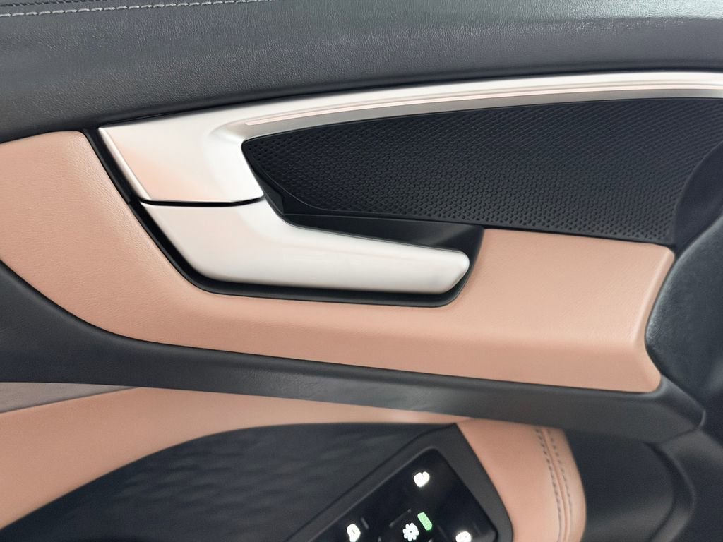 Used 2025 Audi A5 2.0T Premium w/ Convenience Package image 23