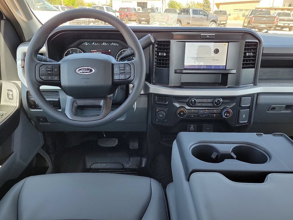New 2026 Ford F250 XL w/ XL Off-Road Package AWD/4WD image 17