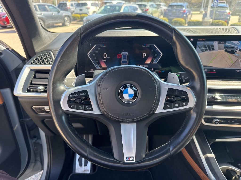 Used 2023 BMW X7 xDrive40i w/ M Sport Package image 10