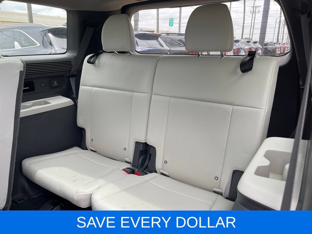 Used 2024 Hyundai Santa Fe Limited AWD/4WD image 18