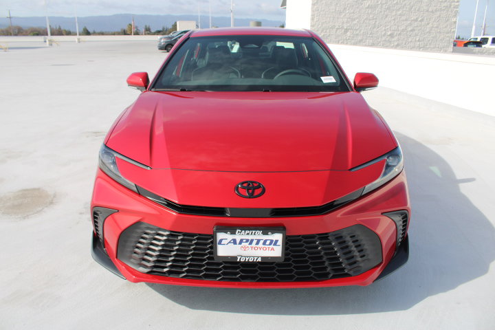 New 2026 Toyota Camry SE image 7