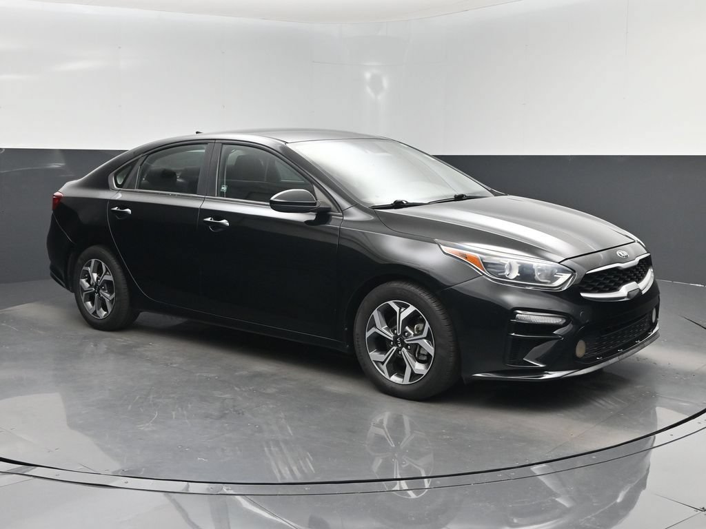 Used 2020 Kia Forte LXS FWD image 1