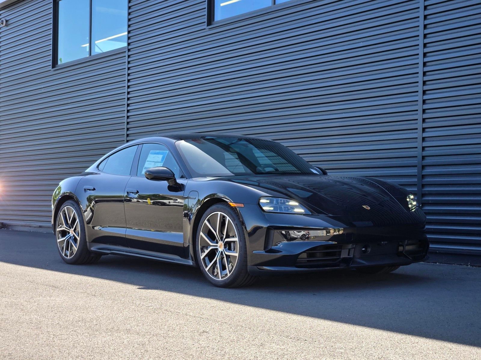 New 2026 Porsche Taycan AWD/4WD image 9