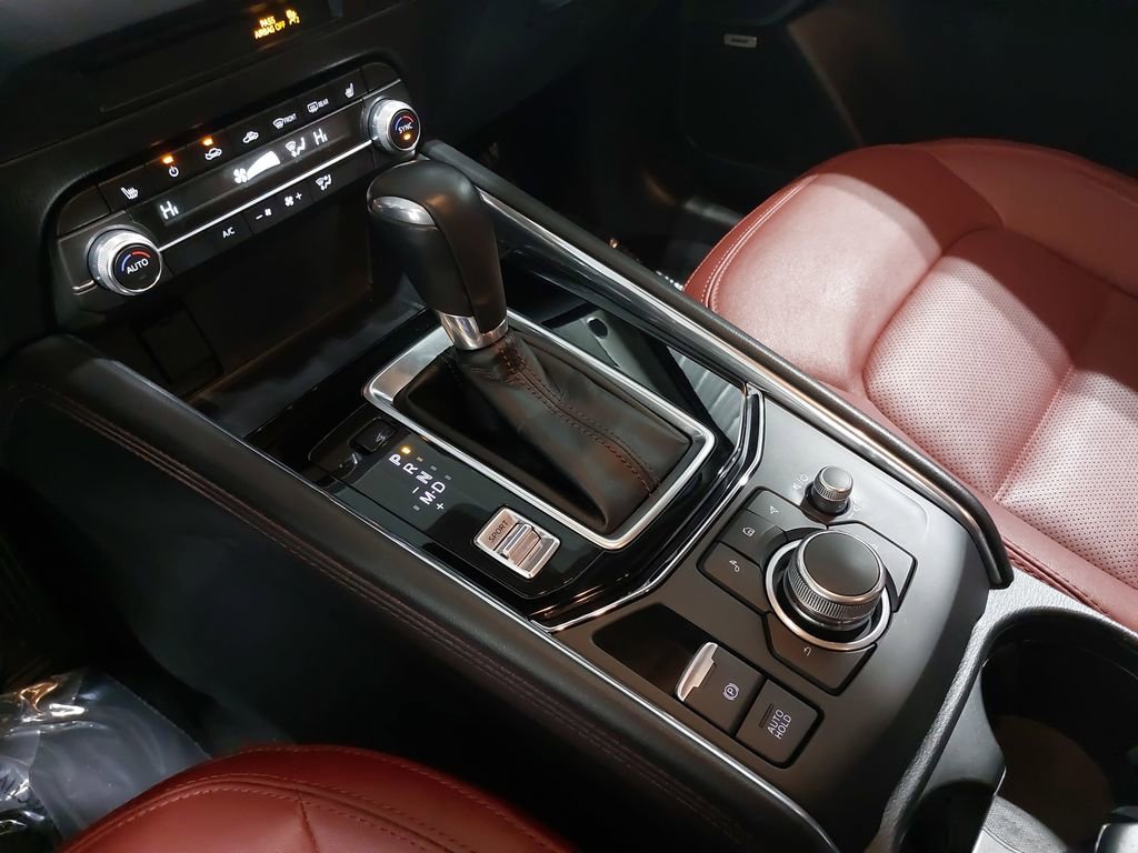 Used 2023 MAZDA CX-5 Carbon Edition image 25