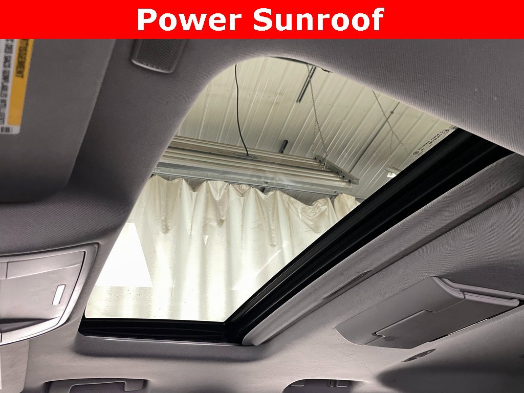 Used 2017 GMC Yukon Denali w/ Open Road Package image 5