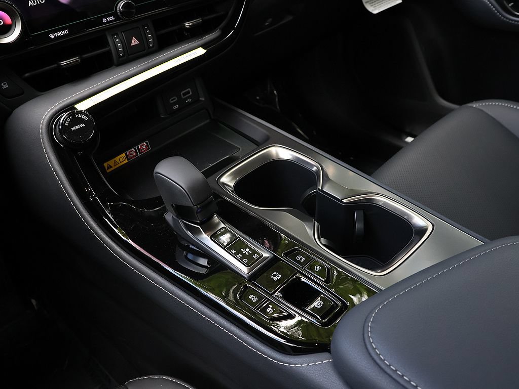 New 2026 Lexus NX 350 AWD w/ Premium Package image 25