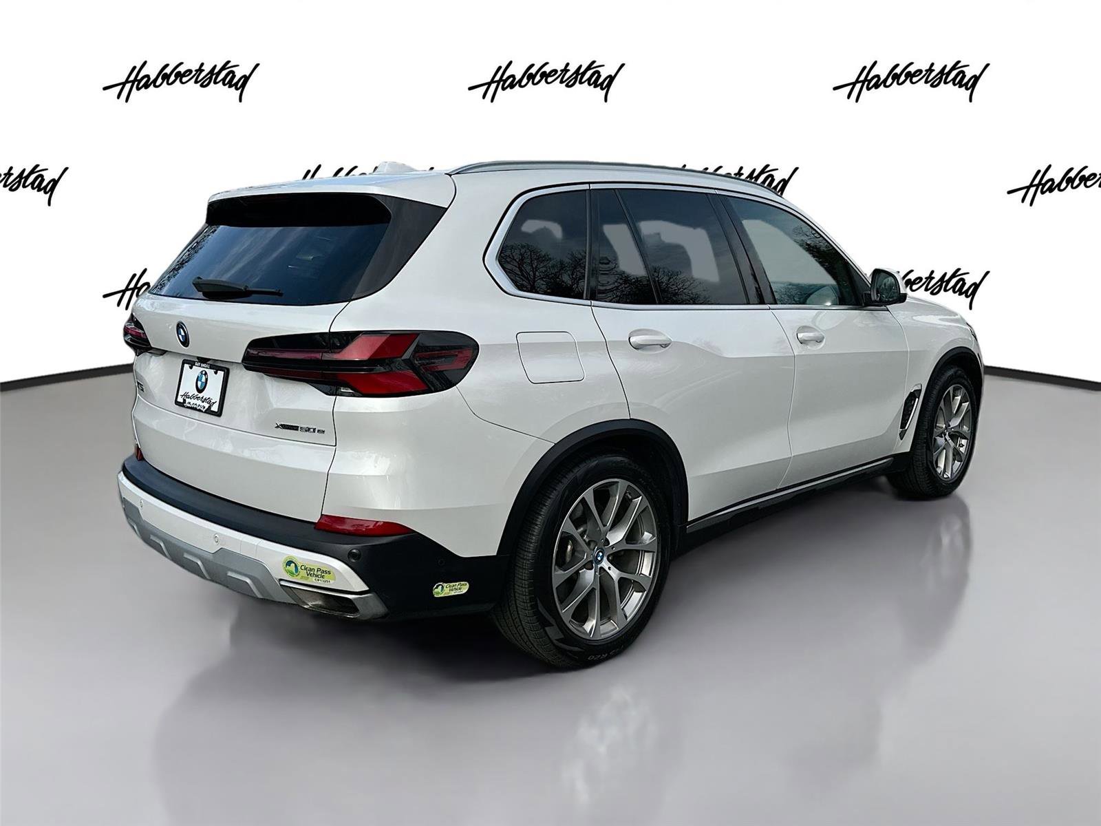 Certified 2024 BMW X5 xDrive50e w/ Parking Assistance Package image 5