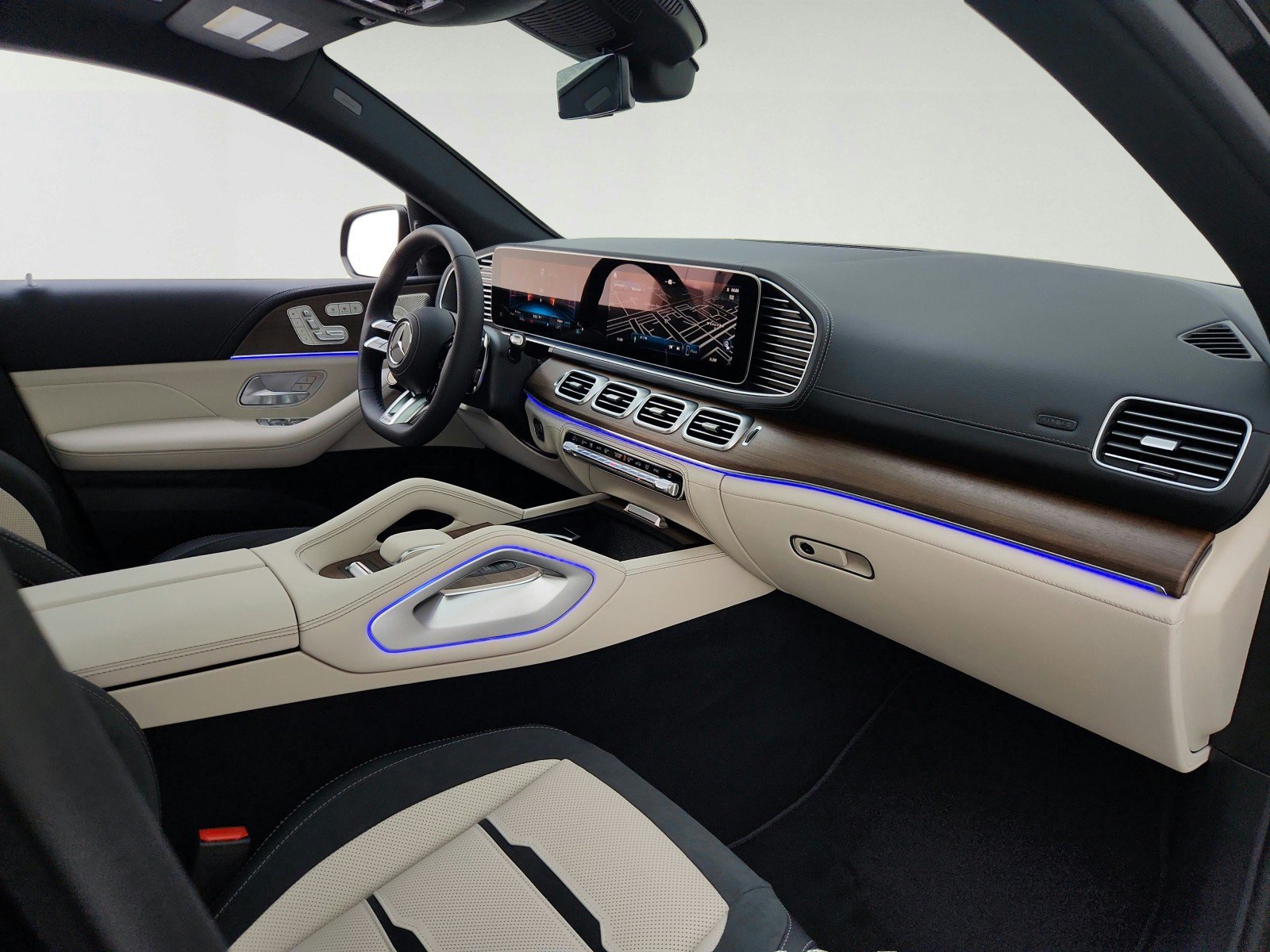 New 2026 Mercedes-Benz GLE 53 AMG 4MATIC Coupe image 25