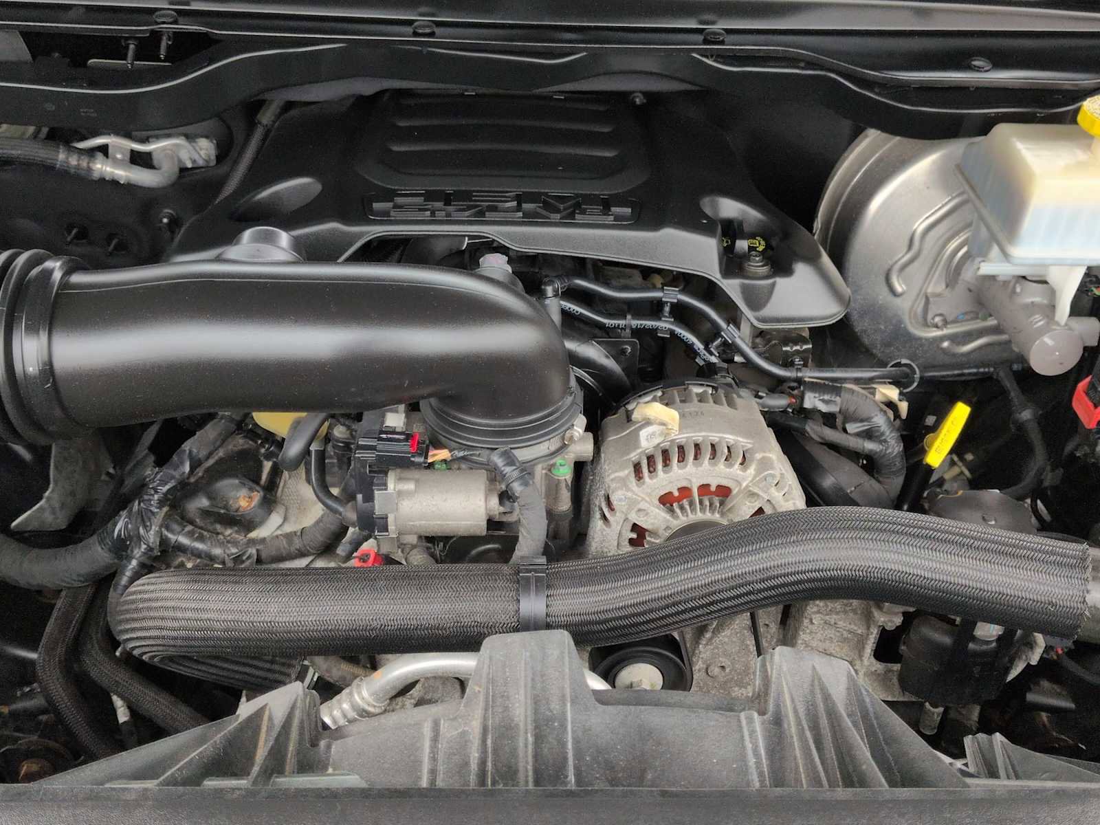 Used 2019 RAM 1500 Laramie image 15