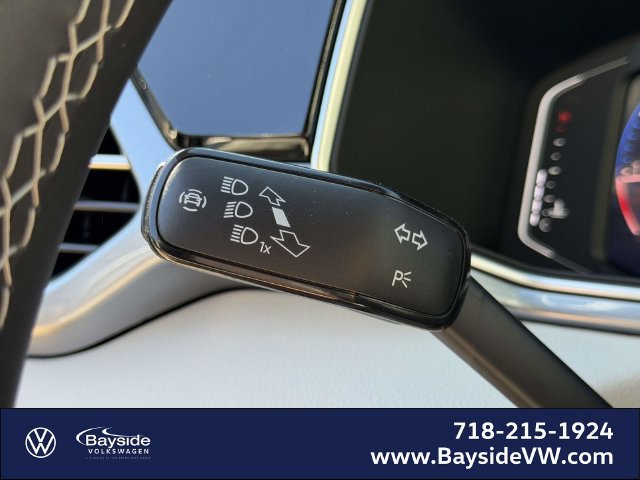 New 2026 Volkswagen Taos SEL AWD/4WD image 28
