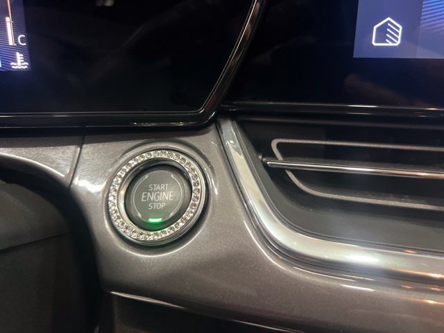Used 2025 Chevrolet Trax ACTIV w/ Driver Confidence Package FWD image 22