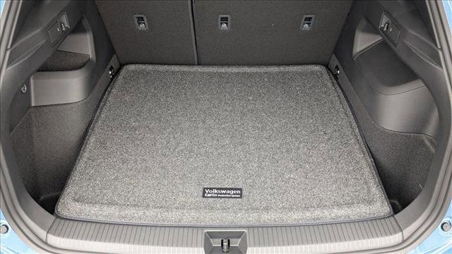 New 2026 Volkswagen Tiguan SE R-Line AWD/4WD image 6