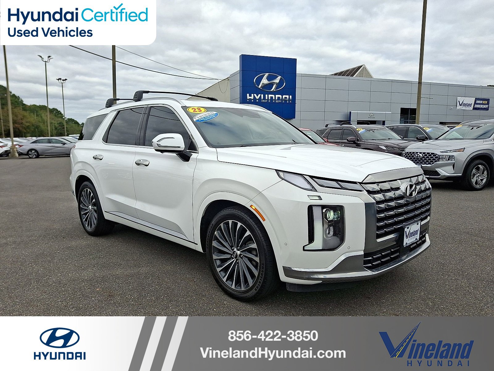 Used 2023 Hyundai Palisade Calligraphy image 1